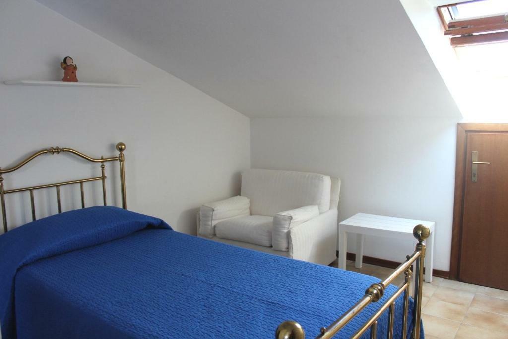 Residenza Riviera Degli Olivi Apartment Тори дел Бенако Екстериор снимка